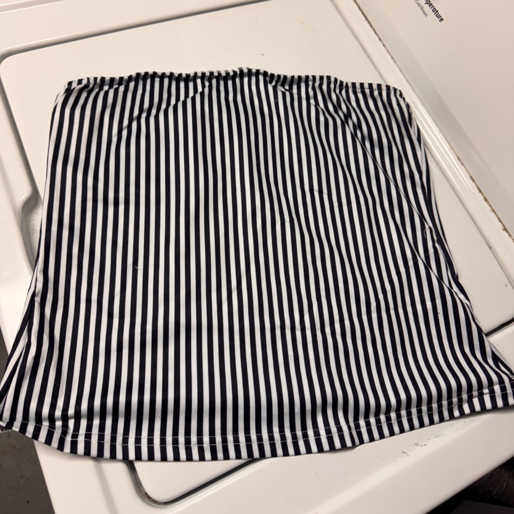 Striped tube top for women summer time